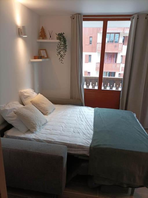 Appartement Aux Pieds Des Pistes Modane Exteriör bild